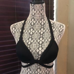 Victoria’s Secret tie up bikini top with push up